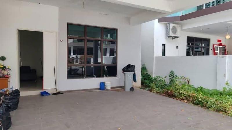 Rumah Teres 2.5-Tingkat untuk Dijual di Taman Ozana Impian (Bukit Katil) - Ramona Tan - Exterior - PropertyGuru.com.my