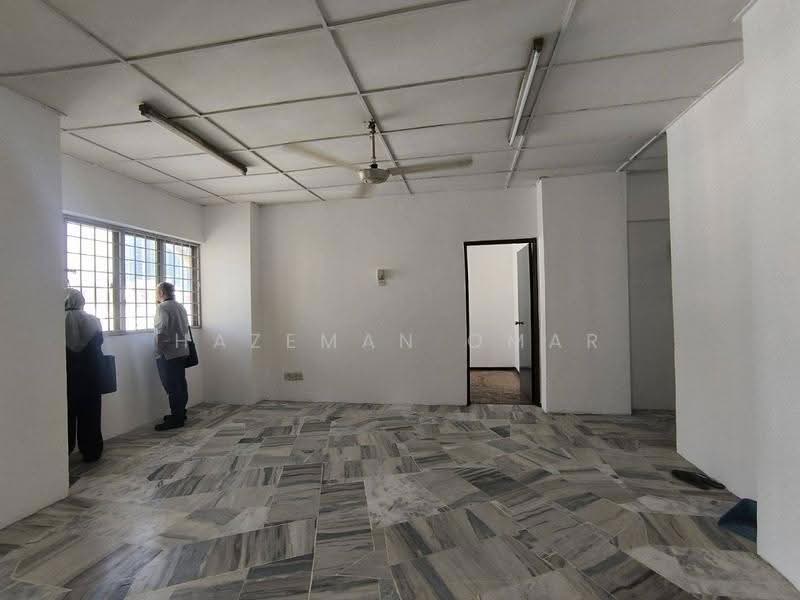 Apartment for Sale at Tasik Heights Apartment - Hazeman Omar - Interior - PropertyGuru.com.my