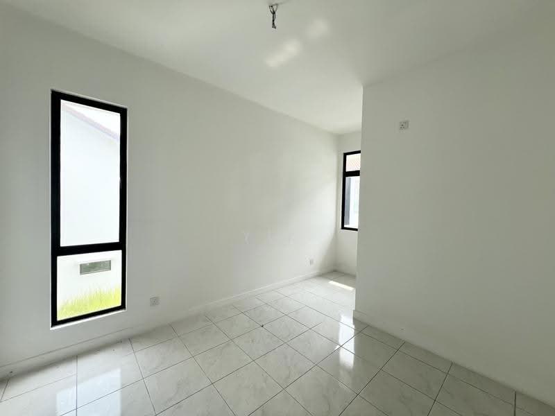 Semi-Detached House for Sale in Bandar Dato Onn (Tebrau) - Yik Tat - Interior - PropertyGuru.com.my