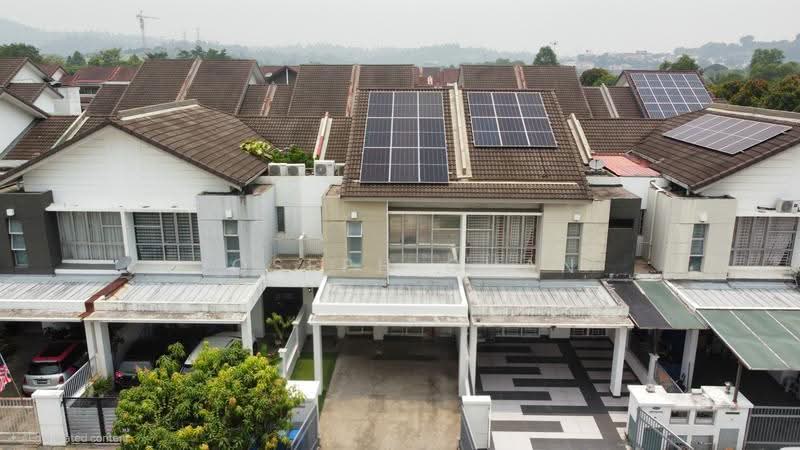 2-storey Terraced House for Sale in Taman Cahaya Alam (Shah Alam) - Joseph Chan - Exterior - PropertyGuru.com.my