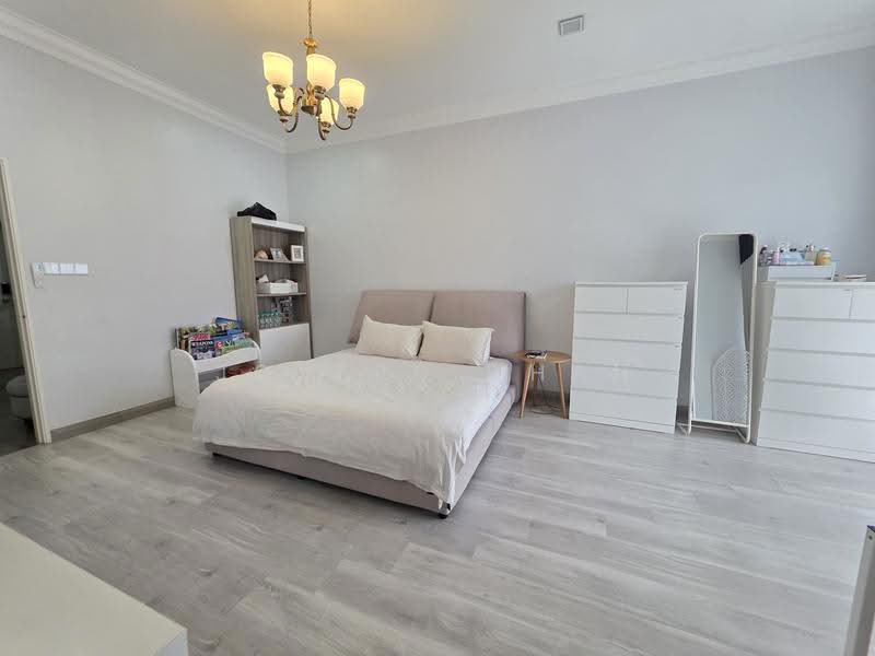 2-storey Terraced House for Sale in Taman Cahaya Alam (Shah Alam) - Joseph Chan - Bedroom - PropertyGuru.com.my