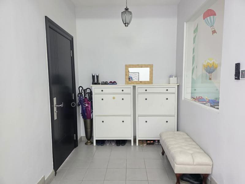 2-storey Terraced House for Sale in Taman Cahaya Alam (Shah Alam) - Joseph Chan - Entrance - PropertyGuru.com.my
