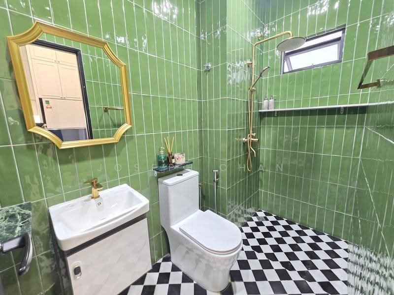 2-storey Terraced House for Sale in Taman Cahaya Alam (Shah Alam) - Joseph Chan - Bathroom - PropertyGuru.com.my
