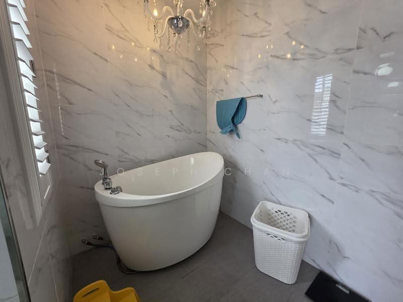 2-storey Terraced House for Sale in Taman Cahaya Alam (Shah Alam) - Joseph Chan - Bathroom - PropertyGuru.com.my