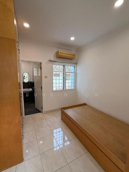 2-storey Terraced House for Sale in Taman Wawasan (Puchong) - Junbin Low - Bedroom - PropertyGuru.com.my