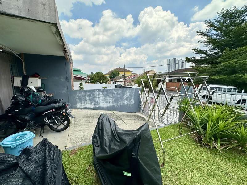 Rumah Teres 1-Tingkat untuk Dijual di Kelana Jaya (Petaling Jaya) - Mohammad Din Majid - PropertyGuru.com.my