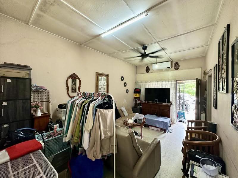 Rumah Teres 1-Tingkat untuk Dijual di Kelana Jaya (Petaling Jaya) - Mohammad Din Majid - PropertyGuru.com.my