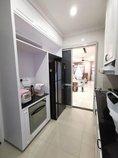 Cluster House for Sale in Taman Ekoflora (Johor Bahru) - Teik Shen - Kitchen - PropertyGuru.com.my