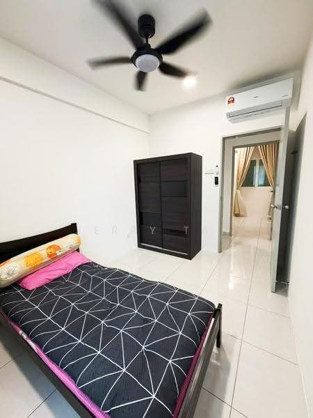 Kondominium untuk Disewa di Fairview Residence - Jerry Tan - Bedroom - PropertyGuru.com.my