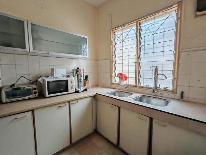 Rumah Teres untuk Disewa di Usj 2 (Subang Jaya) - James Loh - Kitchen - PropertyGuru.com.my