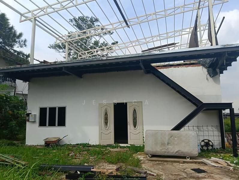 Bungalow House for Rent in Taman Stulang Laut (Johor Bahru) - Jessica Boey - Exterior - PropertyGuru.com.my
