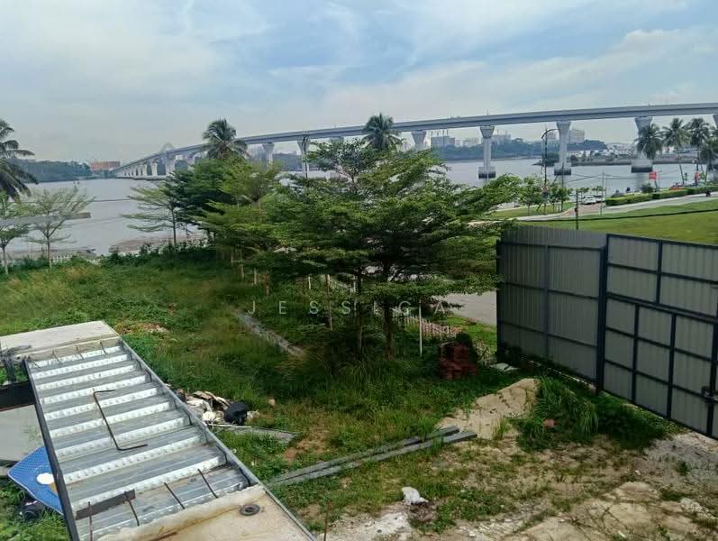 Bungalow House for Rent in Taman Stulang Laut (Johor Bahru) - Jessica Boey - Exterior - PropertyGuru.com.my
