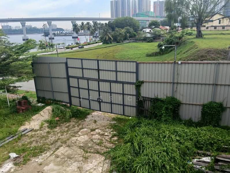Bungalow House for Rent in Taman Stulang Laut (Johor Bahru) - Jessica Boey - Exterior - PropertyGuru.com.my