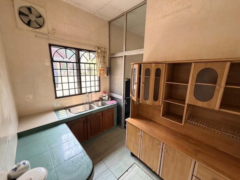 2-storey Terraced House for Sale in Rawang Perdana 2 (Rawang) - Tiffany Yang - Dapur - PropertyGuru.com.my
