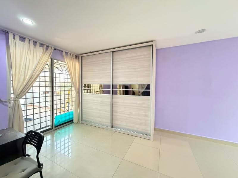 2-storey Terraced House for Sale in Rawang Perdana 2 (Rawang) - Tiffany Yang - Bedroom - PropertyGuru.com.my