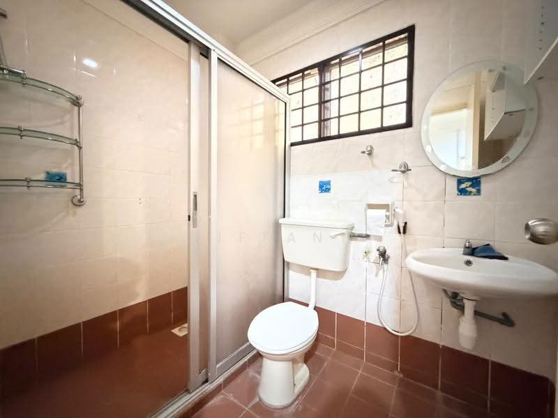 2-storey Terraced House for Sale in Rawang Perdana 2 (Rawang) - Tiffany Yang - Bathroom - PropertyGuru.com.my