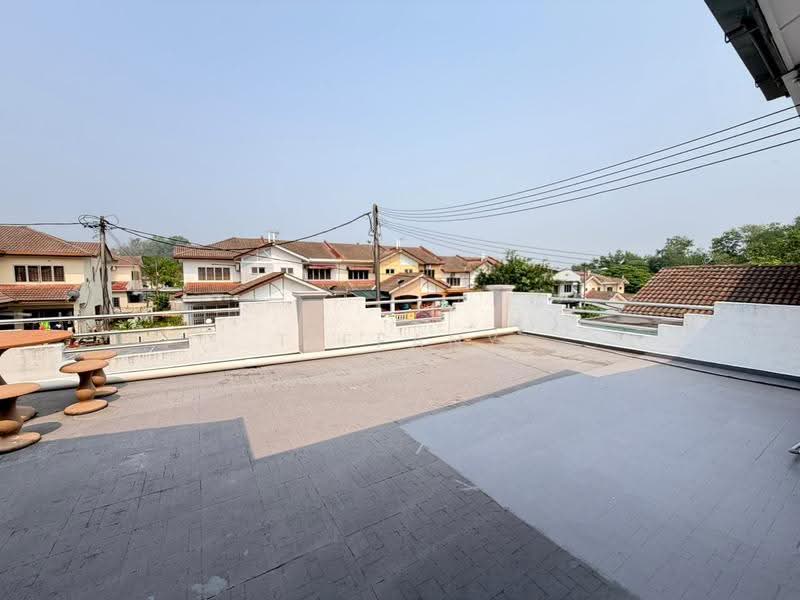 2-storey Terraced House for Sale in Rawang Perdana 2 (Rawang) - Tiffany Yang - Balcony - PropertyGuru.com.my