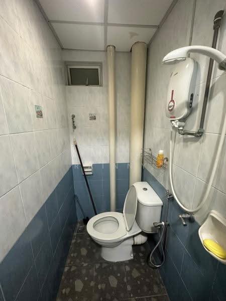Apartment for Rent at University Place (Plaza Ivory) - Rainny Wong - Bathroom - PropertyGuru.com.my