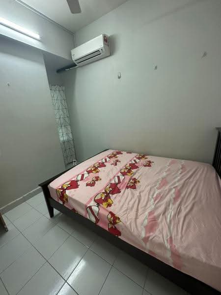 Apartment for Rent at University Place (Plaza Ivory) - Rainny Wong - Bedroom - PropertyGuru.com.my