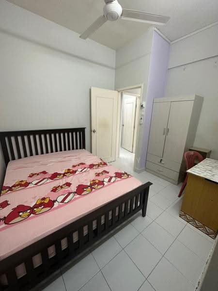 Apartment for Rent at University Place (Plaza Ivory) - Rainny Wong - Bedroom - PropertyGuru.com.my