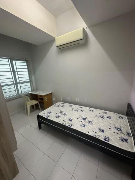 Apartment for Rent at University Place (Plaza Ivory) - Rainny Wong - Bedroom - PropertyGuru.com.my