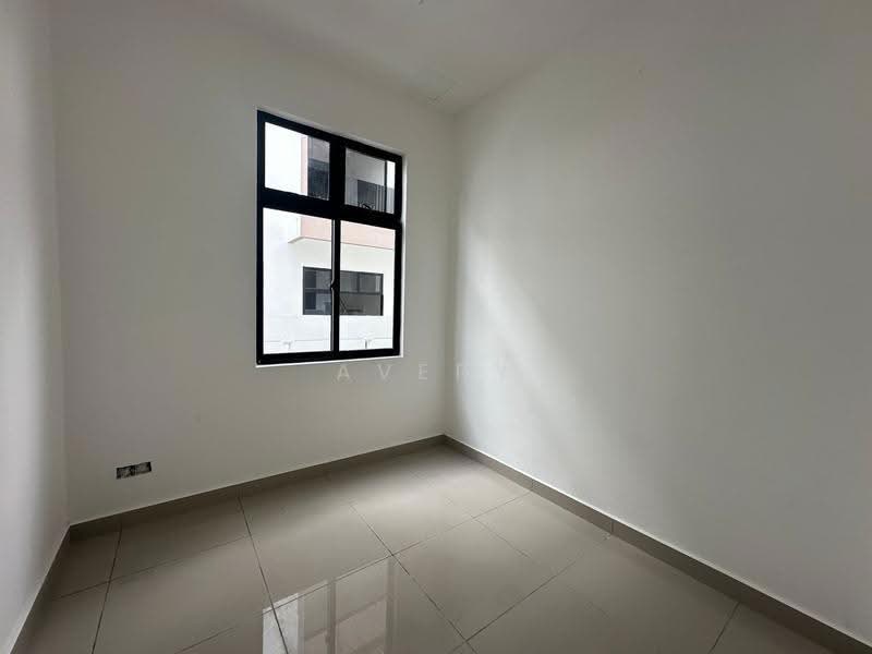 Rumah Teres untuk Dijual di Taman Pulai Bestari (Skudai) - Avery Tee - PropertyGuru.com.my