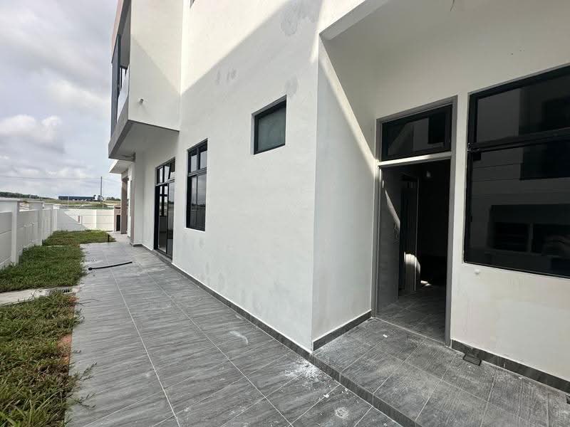 Rumah Teres untuk Dijual di Taman Pulai Bestari (Skudai) - Avery Tee - PropertyGuru.com.my