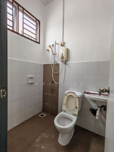 2-storey Terraced House for Sale in Bukit Indah (Iskandar Puteri (Nusajaya)) - Christine Poh - Bathroom - PropertyGuru.com.my