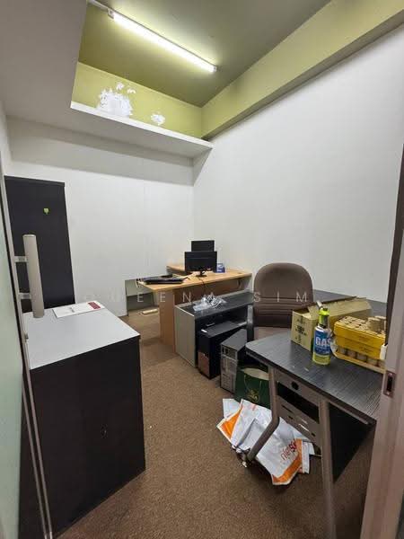 Shop / Office for Rent in Taman Gaya (Ulu Tiram) - Queena Sim - Study - PropertyGuru.com.my