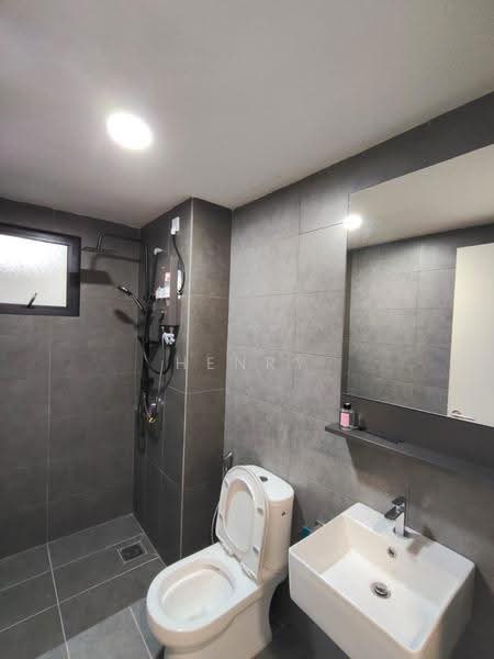 Kondominium untuk Disewa di D'Terra Residences - Henry TEOH - Bathroom - PropertyGuru.com.my