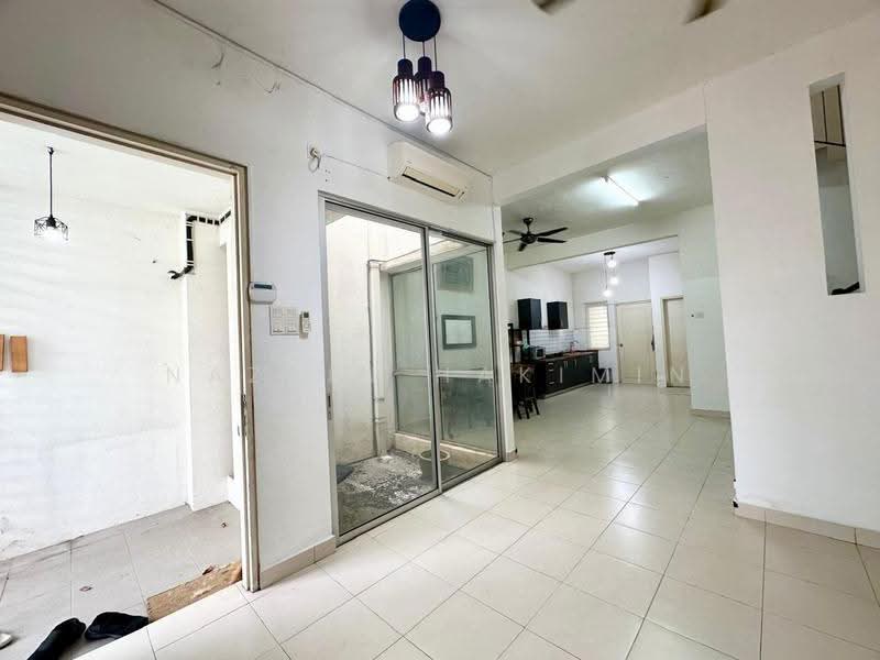 2-storey Terraced House for Sale in Bandar Seri Coalfields (Sungai Buloh) - Nazrin Hakimin - Interior - PropertyGuru.com.my