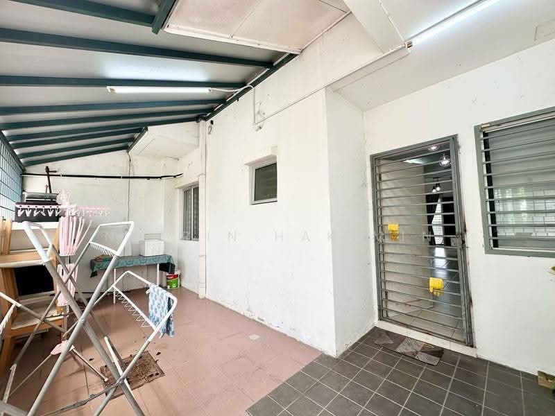 2-storey Terraced House for Sale in Bandar Seri Coalfields (Sungai Buloh) - Nazrin Hakimin - Exterior - PropertyGuru.com.my