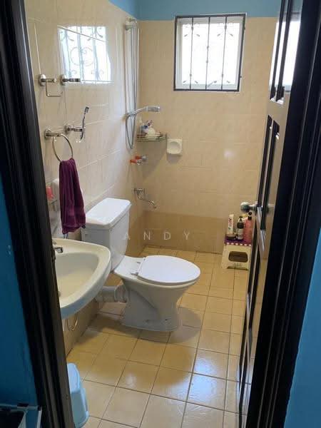 Semi-Detached House for Sale in Alam Damai (Cheras) - Andy Wong - Bathroom - PropertyGuru.com.my