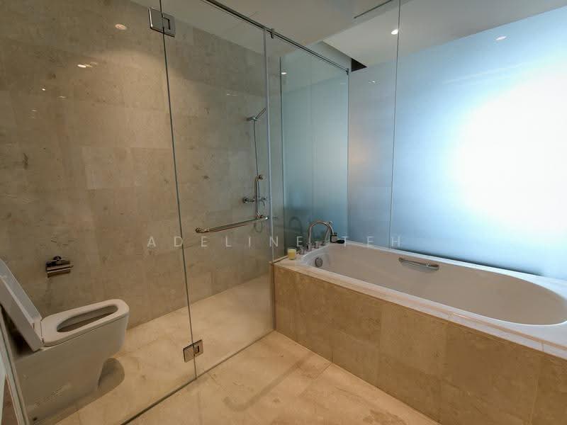 Kondominium untuk Dijual di Brunsfield EmbassyView - Adeline Teh - Bathroom - PropertyGuru.com.my