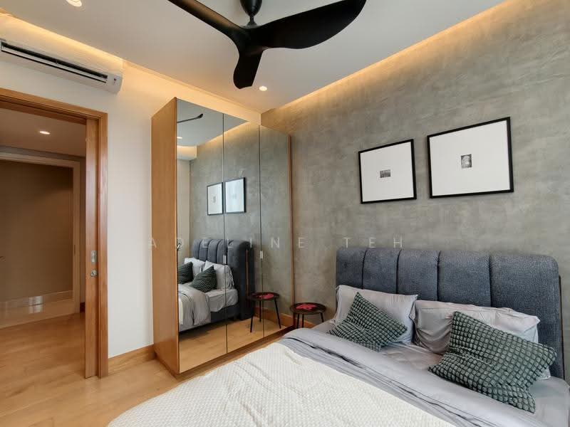 Kondominium untuk Dijual di Brunsfield EmbassyView - Adeline Teh - Bedroom - PropertyGuru.com.my