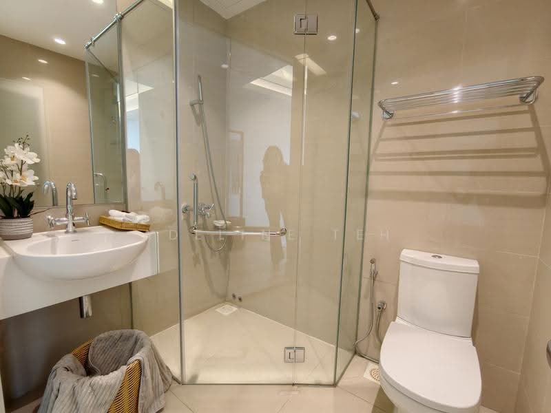 Kondominium untuk Dijual di Brunsfield EmbassyView - Adeline Teh - Bathroom - PropertyGuru.com.my