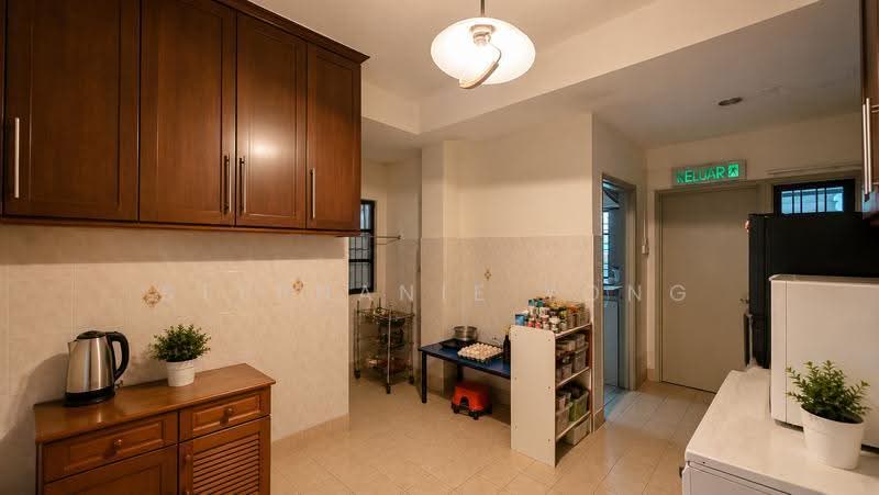 2-storey Terraced House for Sale in Alam Damai (Cheras) - Stephanie Yong - Kitchen - PropertyGuru.com.my