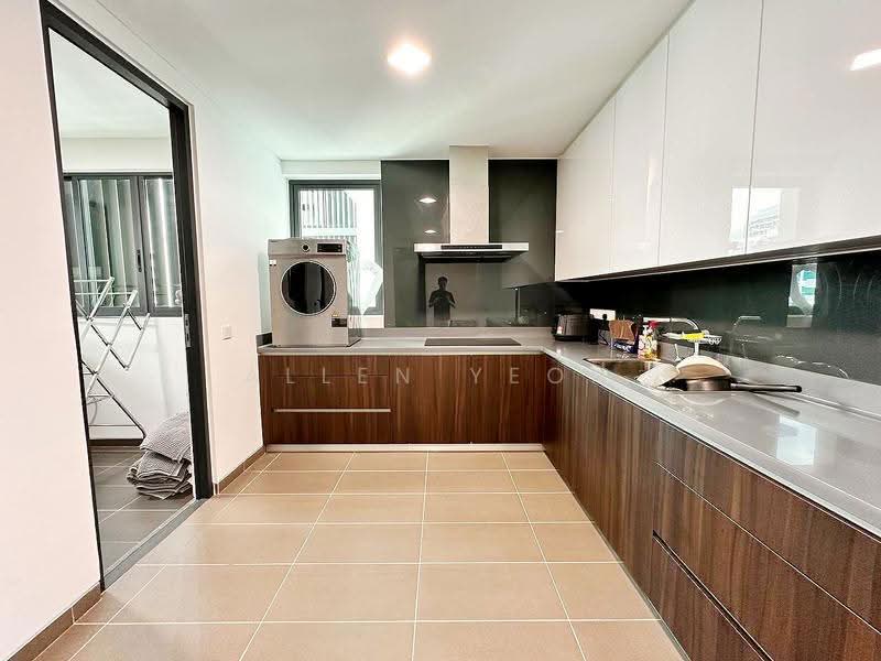 Kondominium untuk Disewa di The Light Collection IV - Allen Yeoh - Kitchen - PropertyGuru.com.my