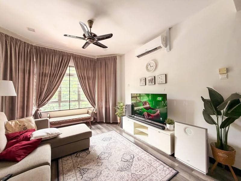 Condominium for Sale at D'Rimba - Nazrin Hakimin - Living Room - PropertyGuru.com.my