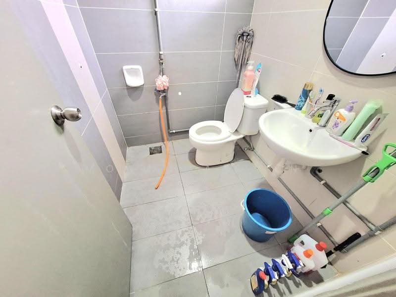 Semi-Detached House for Sale in Shah Alam (Selangor) - Mohammad Din Majid - PropertyGuru.com.my