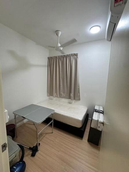 Kediaman Servis untuk Disewa di Tuan 2egacy - Frankie Sing - Bedroom - PropertyGuru.com.my