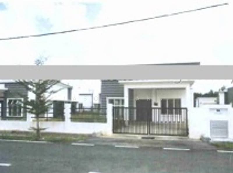 Bungalow House untuk Dijual di Taman Sri Lambak (Kluang) - Jason Tang - Exterior - PropertyGuru.com.my