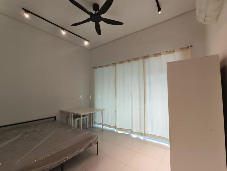 Rumah Teres 3-Tingkat untuk Dijual di Relau (Sungai Ara) - Airrlee Lim - Bedroom - PropertyGuru.com.my