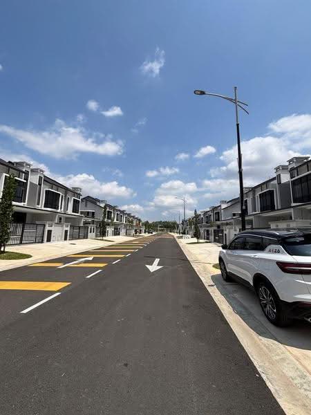 Rumah Teres 2-Tingkat untuk Dijual di Setia Eco Cascadia (Tebrau) - Chew Jia Jia - Exterior - PropertyGuru.com.my