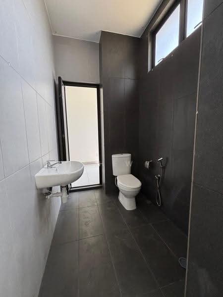 Rumah Teres 2-Tingkat untuk Dijual di Setia Eco Cascadia (Tebrau) - Chew Jia Jia - Bathroom - PropertyGuru.com.my