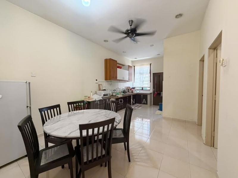 Rumah Teres 1-Tingkat untuk Dijual di Taman Rembia Perkasa (Rembia) - Ramona Tan - Dining Room - PropertyGuru.com.my