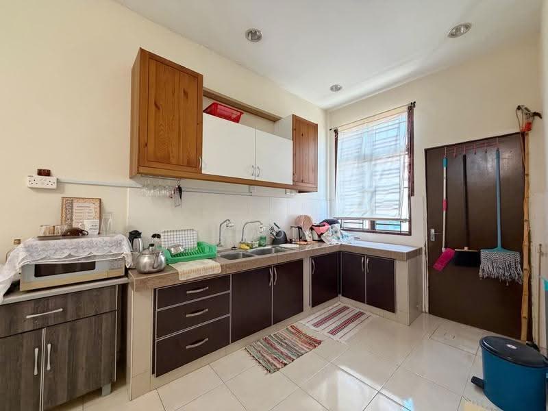 Rumah Teres 1-Tingkat untuk Dijual di Taman Rembia Perkasa (Rembia) - Ramona Tan - Kitchen - PropertyGuru.com.my