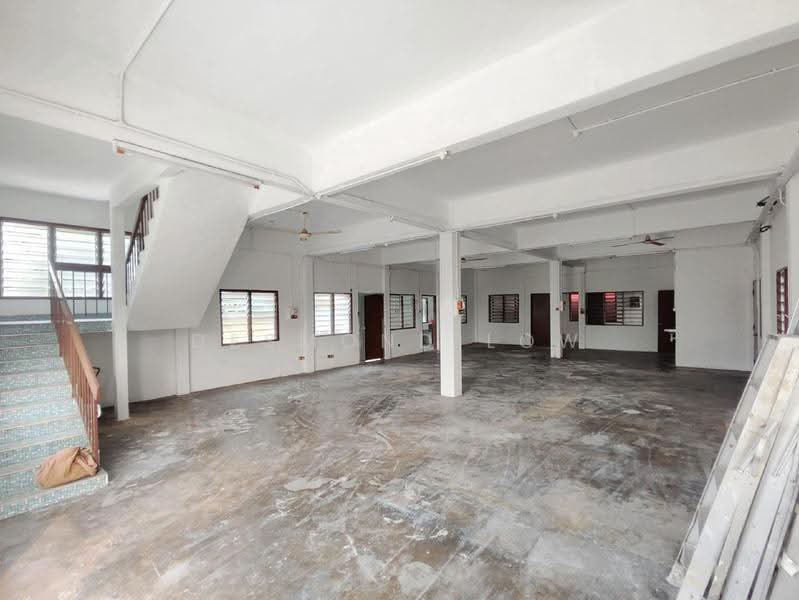 Banglo Komersial untuk Disewa di Kampung Cheras Baru (Ampang) - Desmond Low - Interior - PropertyGuru.com.my