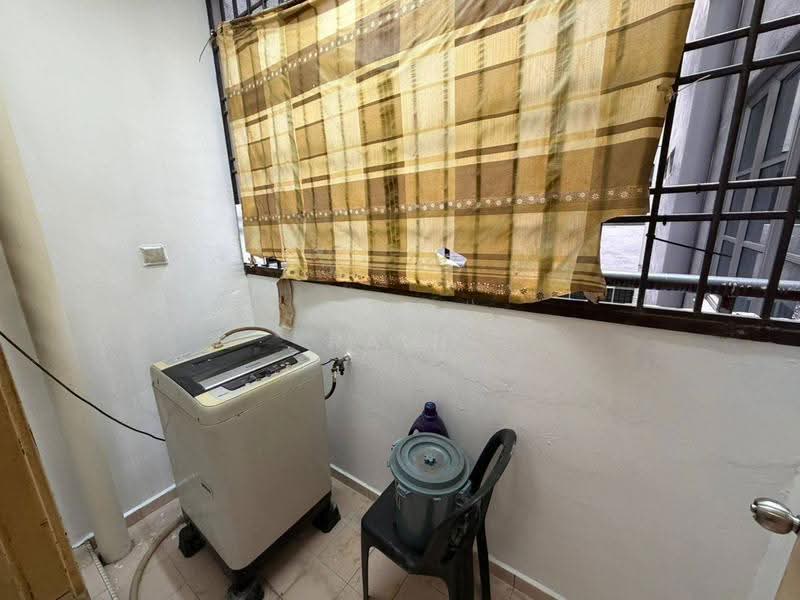 Apartment for Sale at Idaman Senibong - Rain Ng - Interior - PropertyGuru.com.my