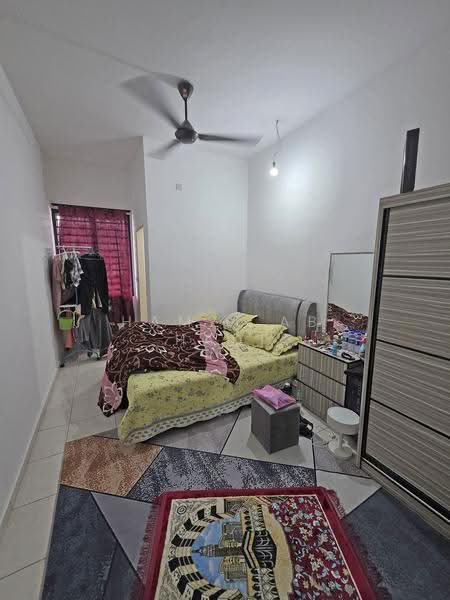 Rumah Teres 1-Tingkat untuk Dijual di Taman Tiara Sendayan (Bandar Sri Sendayan) - Hamzi Ab Hadi - Bedroom - PropertyGuru.com.my